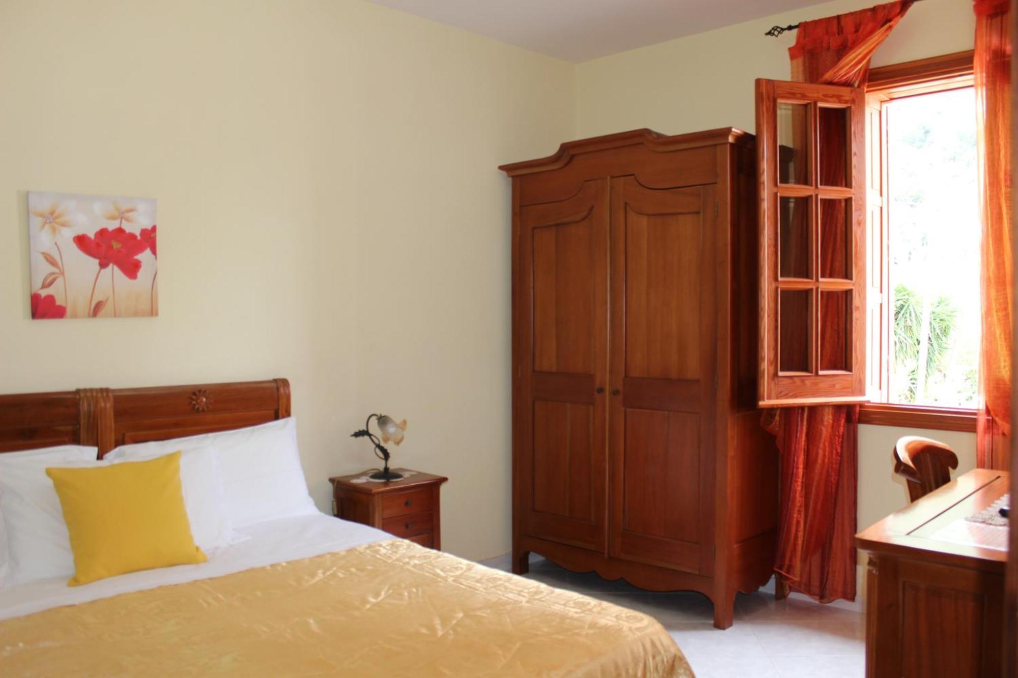 ماكاري Raggio Di Sole Bed & Breakfast المظهر الخارجي الصورة