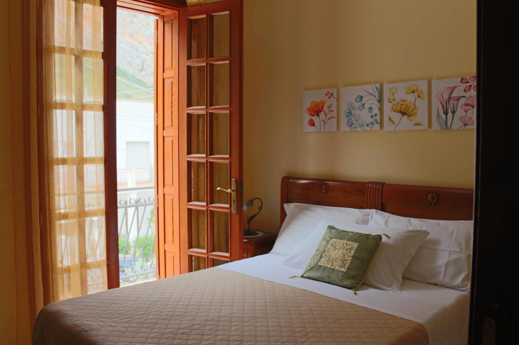 ماكاري Raggio Di Sole Bed & Breakfast المظهر الخارجي الصورة