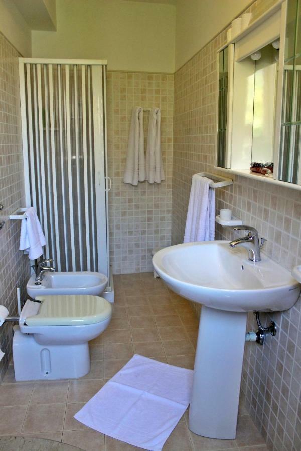 ماكاري Raggio Di Sole Bed & Breakfast المظهر الخارجي الصورة